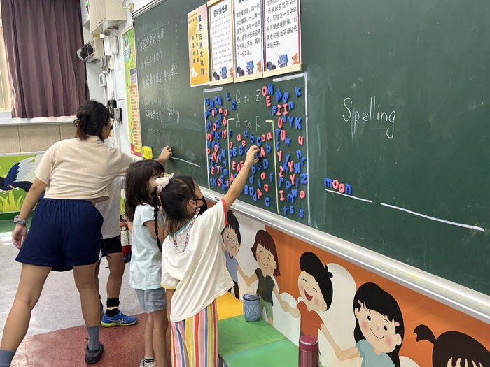 114學年中秋節闖關活動圖片