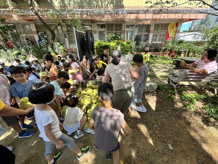 114學年中秋節闖關活動圖片