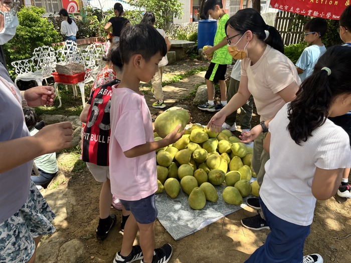 114學年中秋節闖關活動圖片
